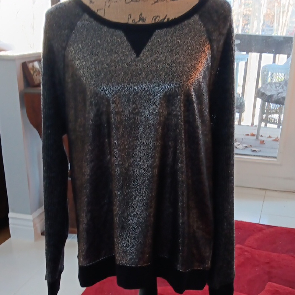 Apt. 9 Black and Silver Knit Top